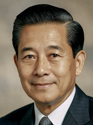 江青成 cropped.png